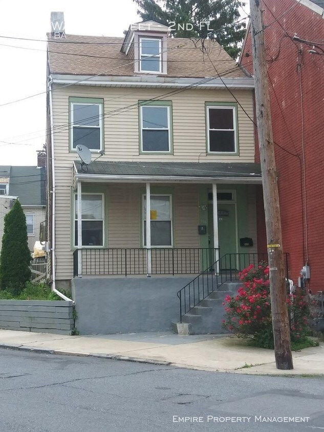 916 Walnut St Unit 2nd Fl, Easton, PA 18042 Apartment for Rent in
