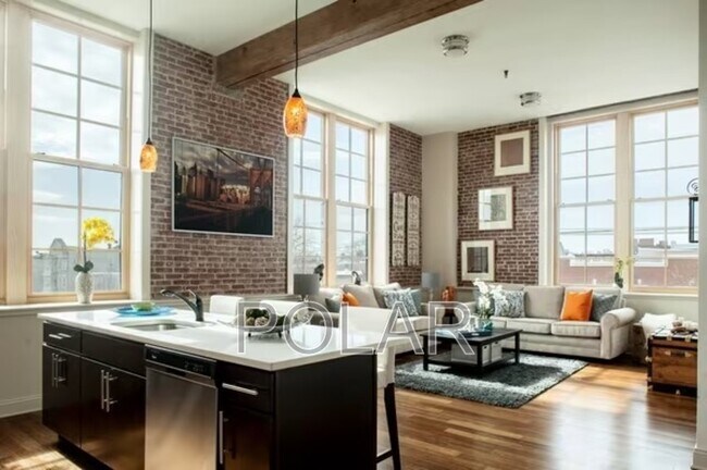 Photo - 154 Ave E Apartment