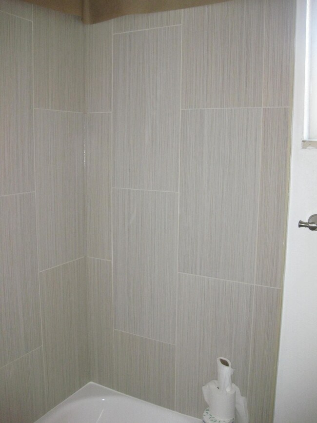 Foto del edificio - 831 Meade St