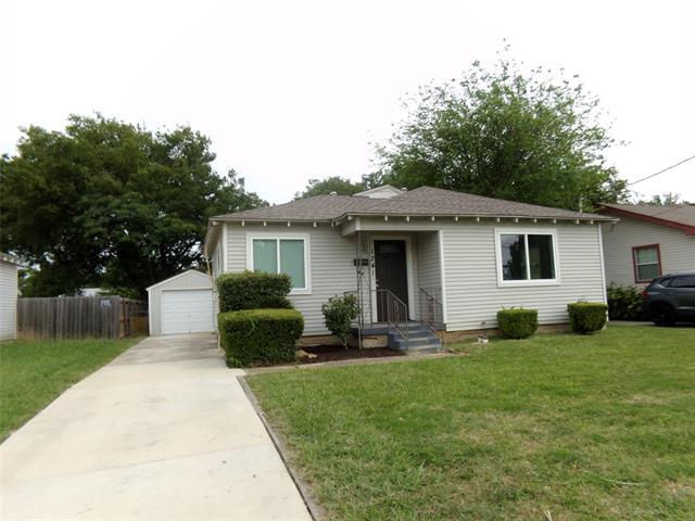 Foto principal - 1241 Sleepy Hollow Dr