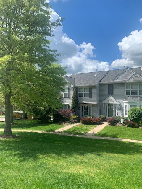 Building Photo - 109 Coachside Dr