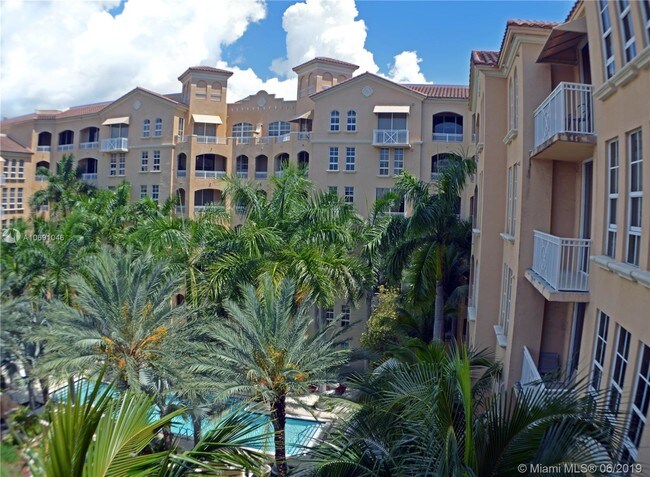 Foto del edificio - 3001 NE 185th St