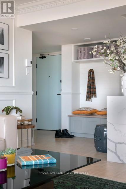 Photo du bâtiment - 20 The Driveway