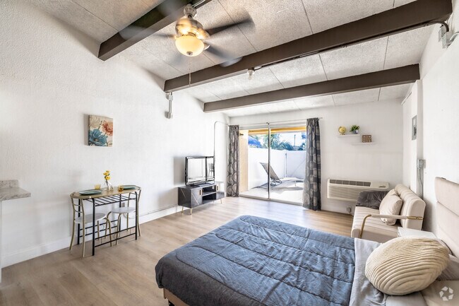 Estudio - 320 pies cuadrados - Sala de estar - La Provence Apartments