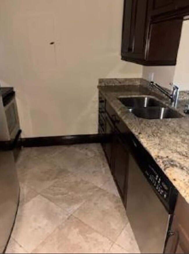 Foto del edificio - 204 Jefferson Ave