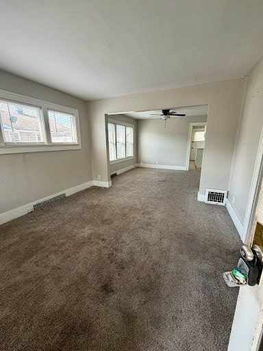 living space - 914 S 16th St