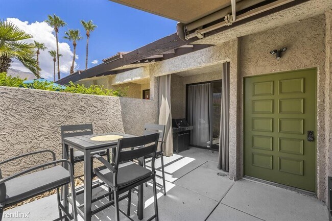 Foto del edificio - 2 br, 2 bath Condo - 1465 E Amado Rd