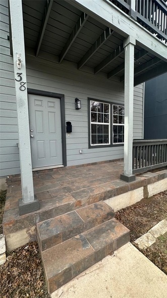 Foto del edificio - 38 Deer Ridge Rd