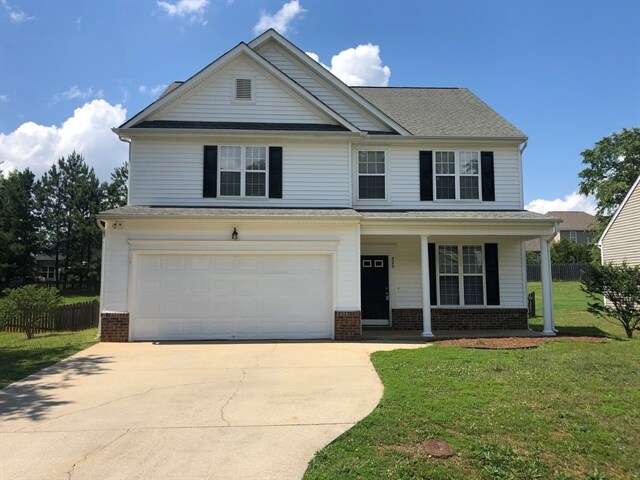 Foto principal - 325 Collinsworth Drive