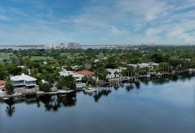Photo - 5600 Collins Ave Apartment