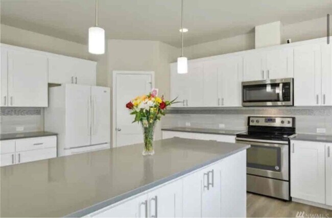 Foto del edificio - 15423 92nd Ave SE