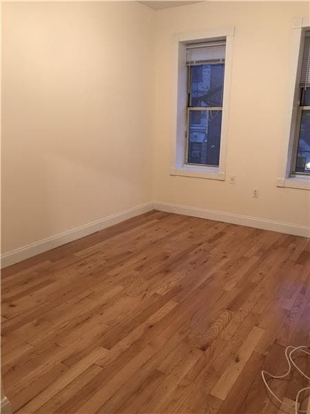 Building Photo - 404-406 W 44th St