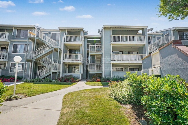Building Photo - 3454 Bridgewood Terrace