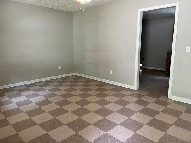 Foto del edificio - Charming 4 Bedroom Home