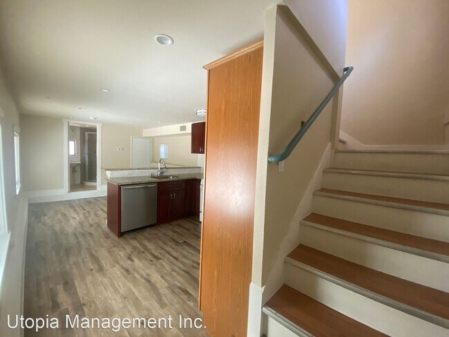 Building Photo - 2 br, 2 bath House - 326 4th St