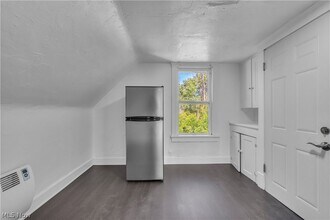 Building Photo - 414 E 148th St