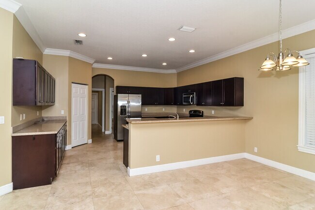 Building Photo - 13806 Callington Dr