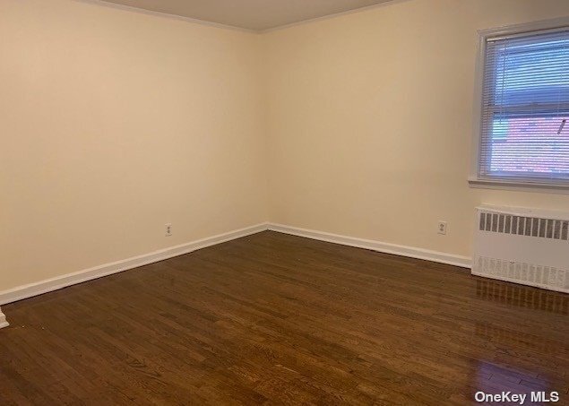 Foto del edificio - 59-05 Fresh Meadow Ln