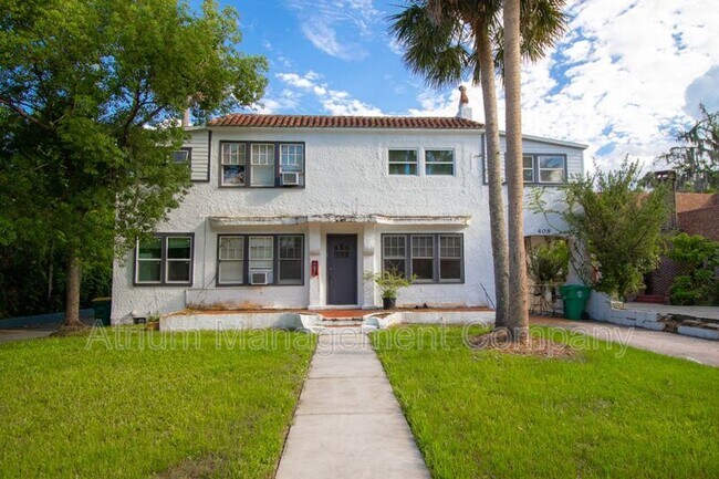 Foto del edificio - 408 W Howry Ave