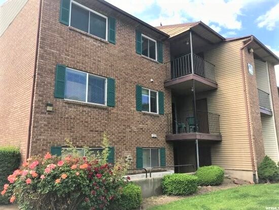 Primary Photo - 4110 S Oak Meadows Dr