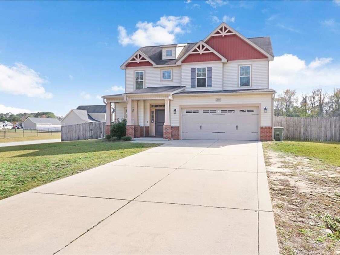 Primary Photo - GORGEOUS 2-STORY *PIKEVILLE SCHOOL DISTRIC...