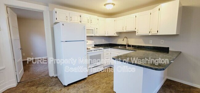 Building Photo - 3114 N 20th St