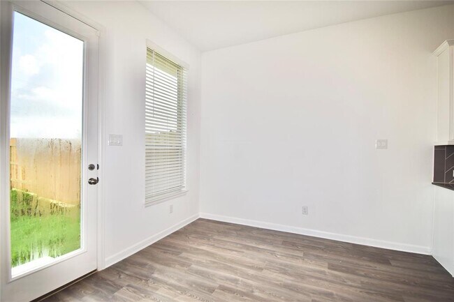 Building Photo - 22630 Sutherland Bend Ln