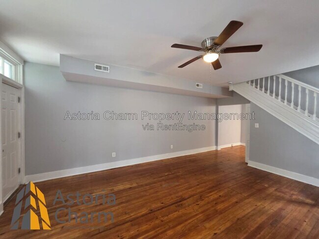 Building Photo - 607 E 41st St