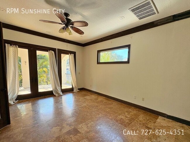Building Photo - 1152 Lagoon Rd