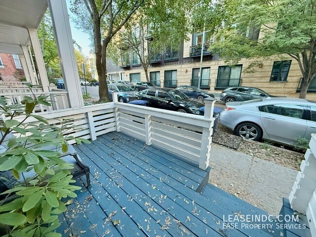 Photo - 2323 17th St NW House