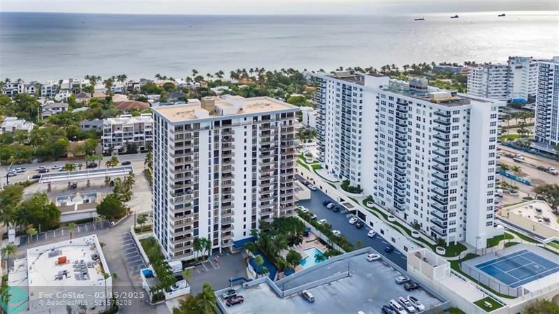 Primary Photo - 3031 N Ocean Blvd