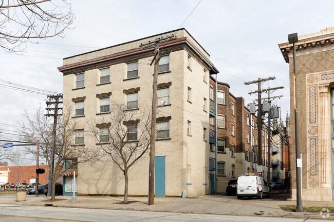 Foto del edificio - Cornerstone Apartments