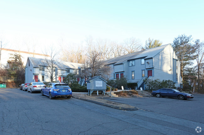 Building Photo - Hubbard Park Condominiums