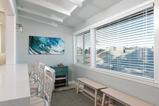Building Photo - 1122 Shelburn Ln
