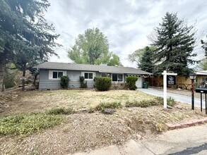 Building Photo - 314 Jovian Dr
