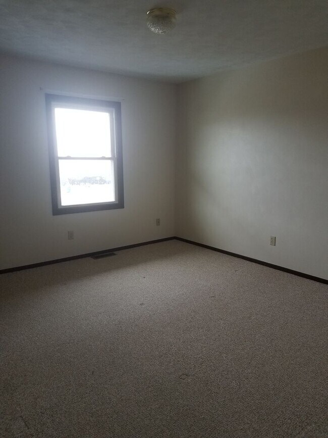 Foto del edificio - 4130-4136 Canterbury Dr