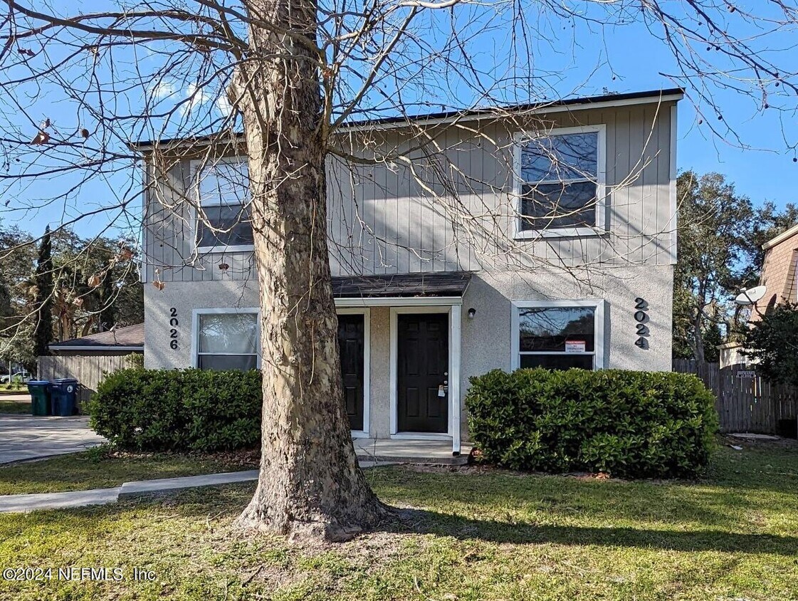 Primary Photo - 2024 Bay Rd