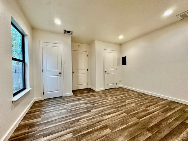 Foto del edificio - Cozy 4/2