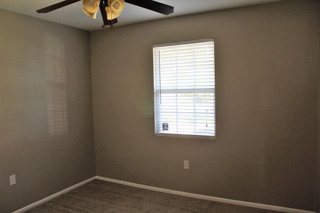 Building Photo - 3 bedroom 1.5 bath in Westwood Heights, Rincon