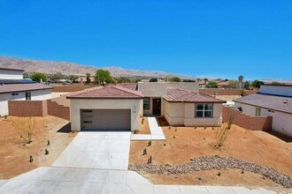 Building Photo - 12576 Sylvanus Dr