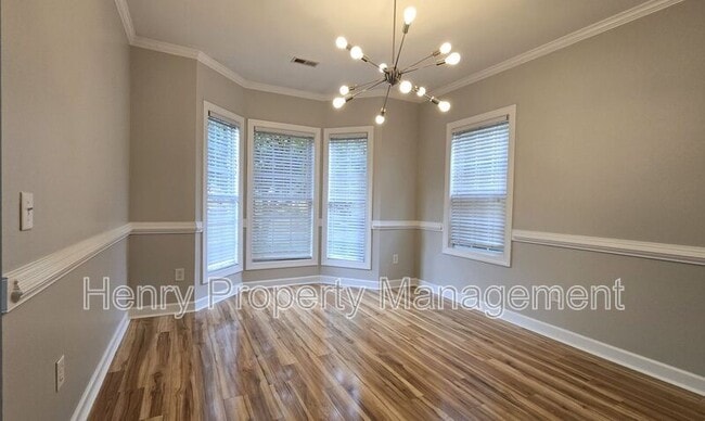 Photo - 2014 Silky Dogwood Trail House