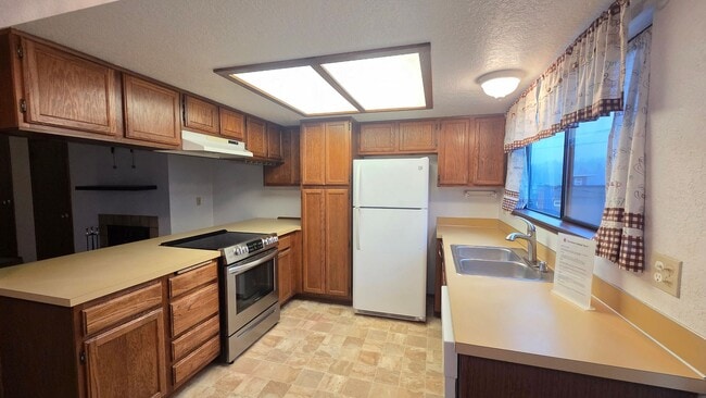 Foto del edificio - 2012 Vernon Rd