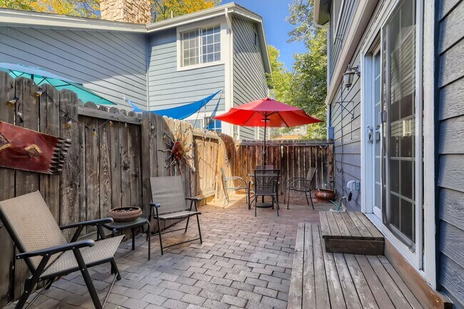 Building Photo - Great 3 Bedroom in North Boulder