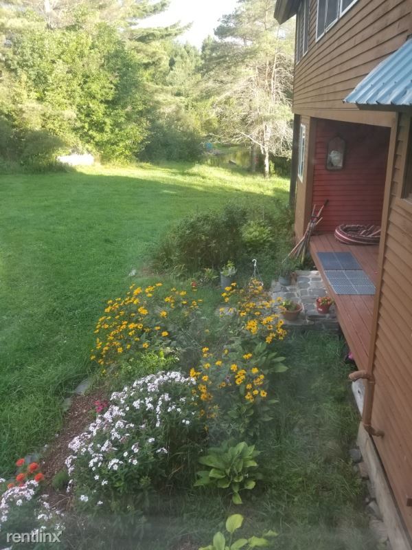 4 br, 4 bath House 1806 Elmore Pond Road House for Rent in Wolcott