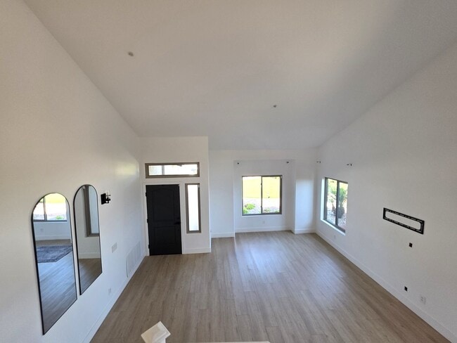 Foto del edificio - Gorgeous Santee Home, no expense spared!