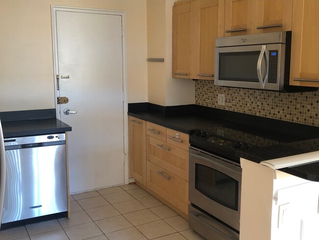 Kitchen - 4740 Connecticut Ave NW