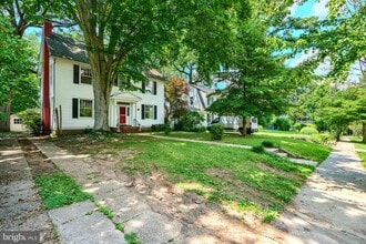 Building Photo - 720 Dryden Dr