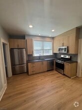 Building Photo - 630 Bloomfield Ave