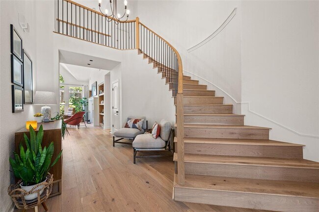 Building Photo - 5913 Terravista Dr