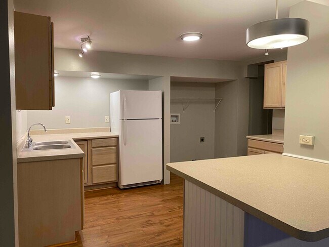 Foto del edificio - 4139 Route 5